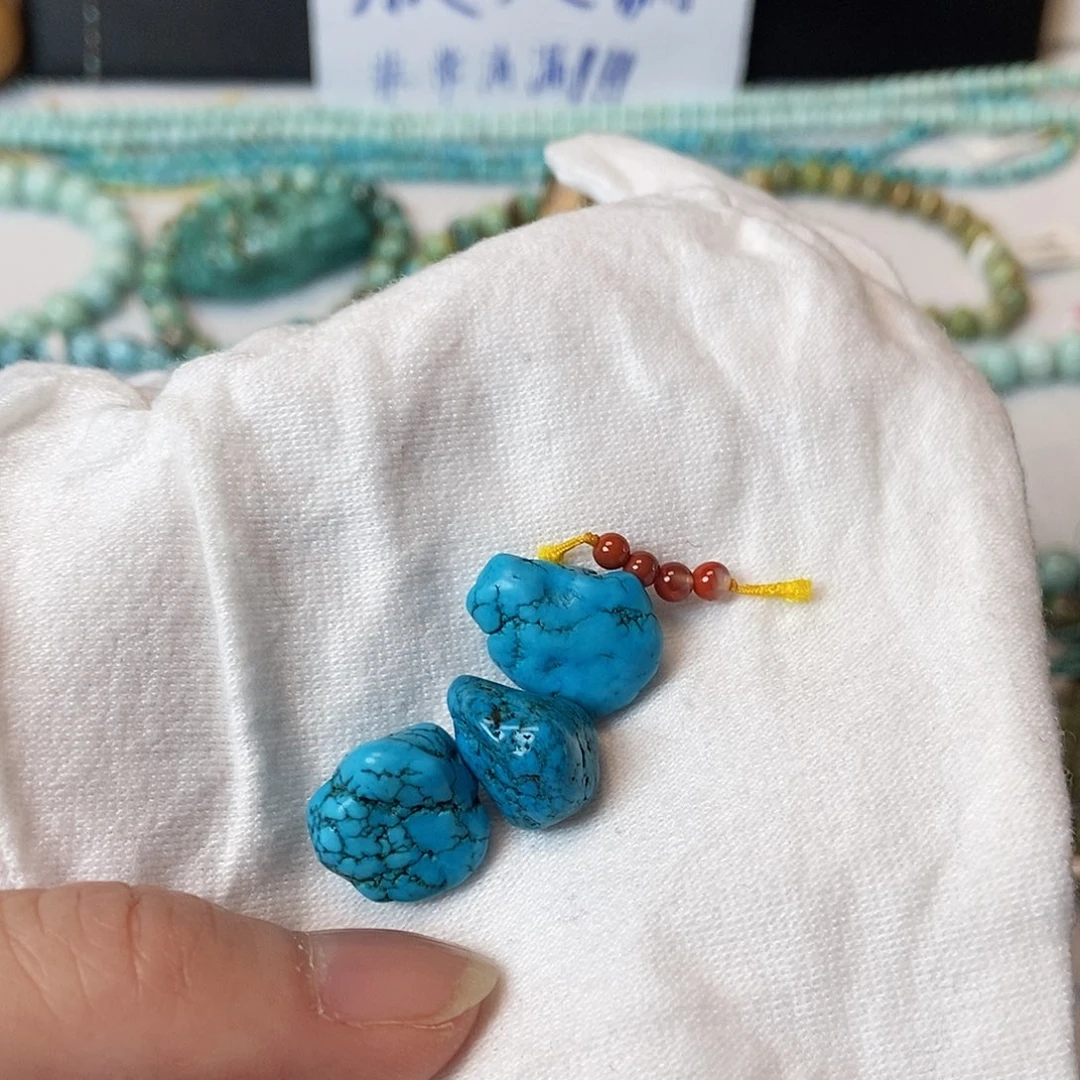 南红玛瑙未镶嵌珠宝奇石