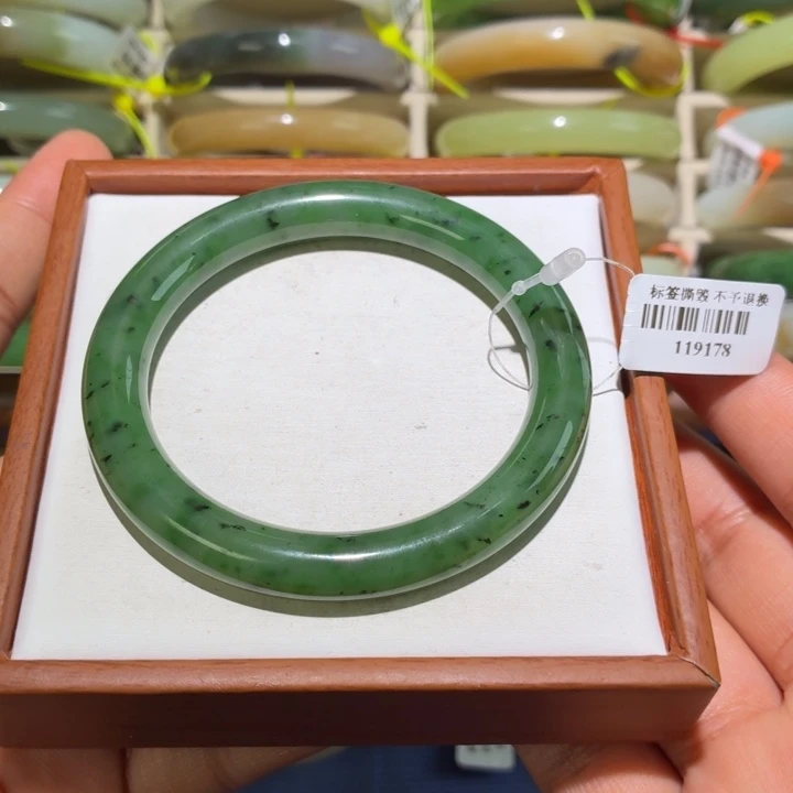 和田玉未镶嵌手镯和田玉5859