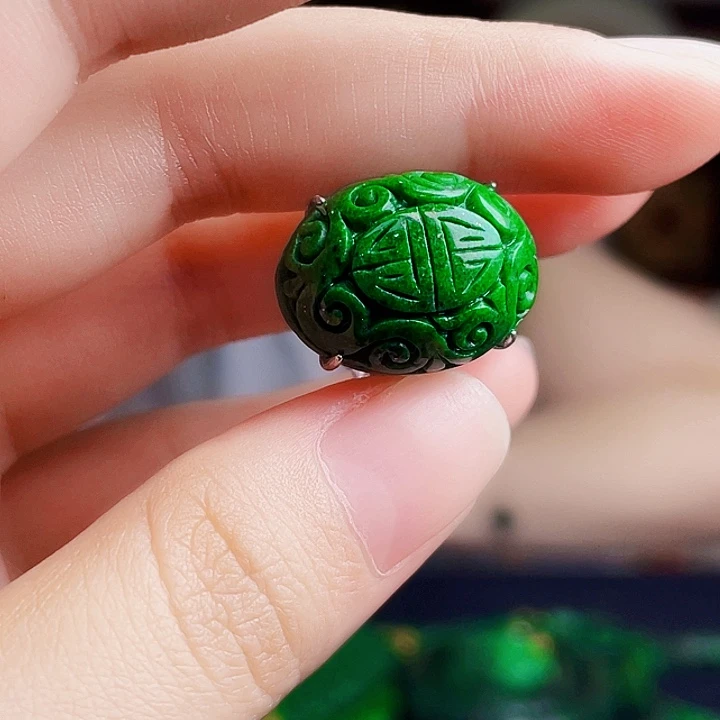 翡翠银S925镶嵌颈饰多样性