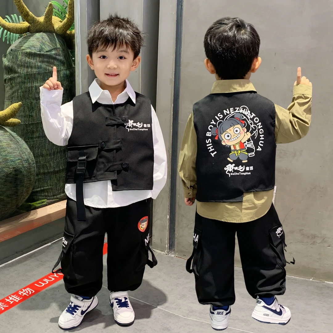 男童秋款哪吒套装2025新款洋气儿童时髦春秋季衣服帅气男孩三件套