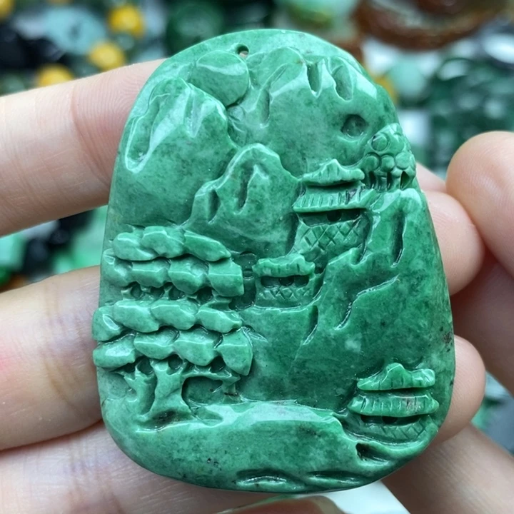 颈饰未镶嵌翡翠吊坠