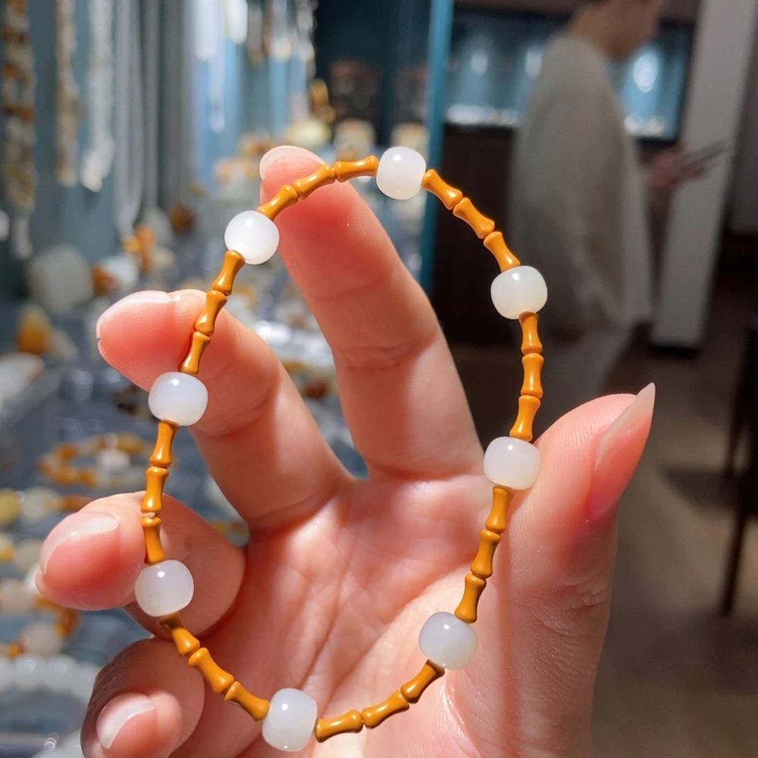 和田玉未镶嵌颈饰7mm手串