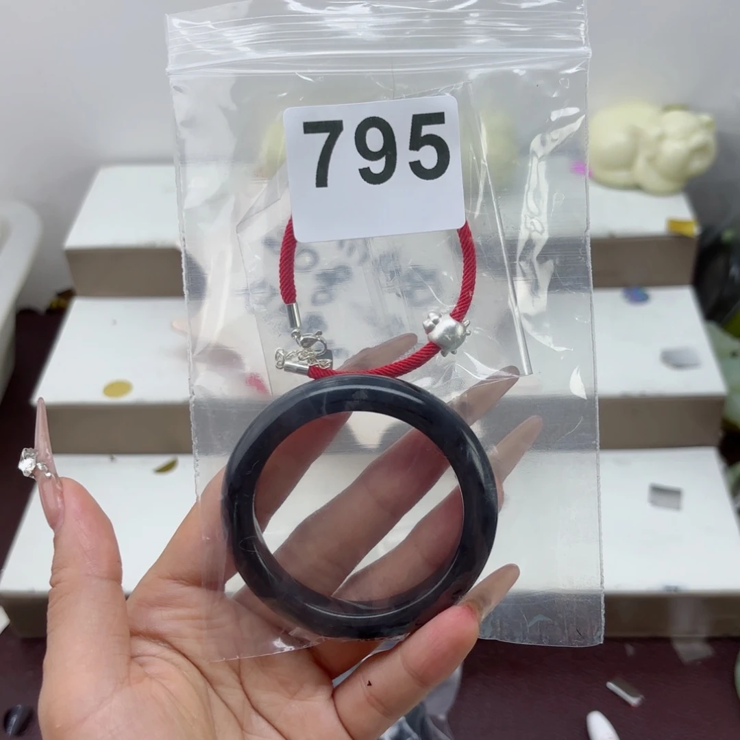 蛇纹石玉未镶嵌手镯阿*U