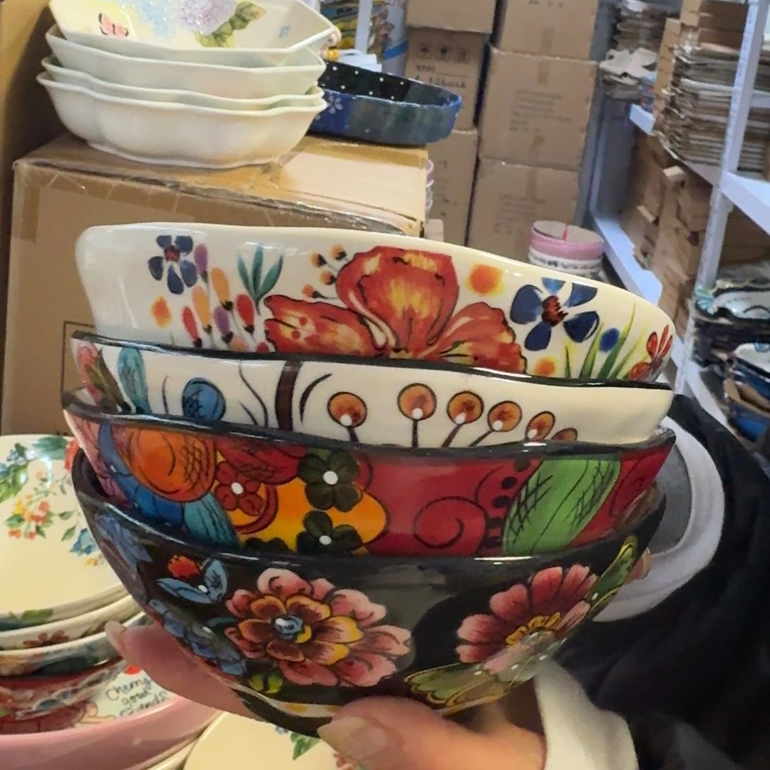 瓷片6英寸斗笠米饭碗4只，看图