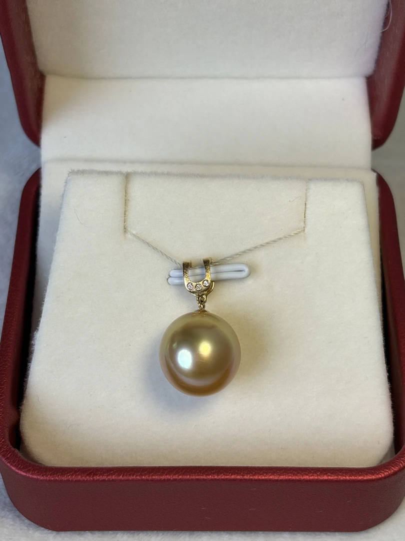 南洋金珠吊坠，浓金带炫彩极强光，经典百搭