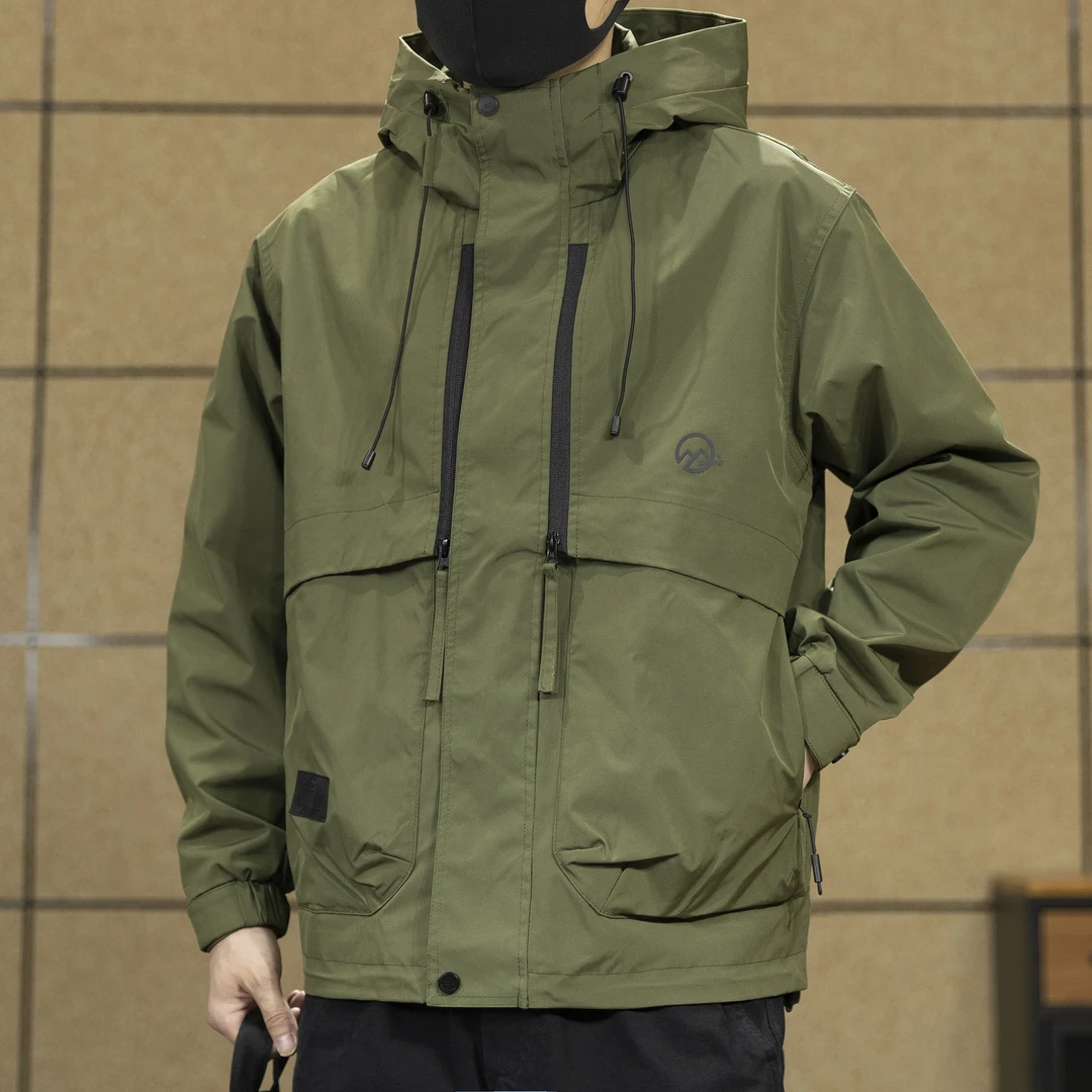 秋季户外登山冲锋上衣男款宽松连帽休闲工装夹克男士大码外套潮牌