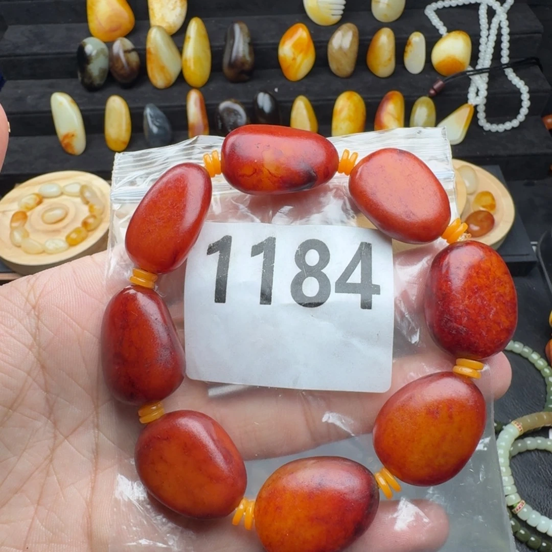 G***8和田玉未镶嵌手串