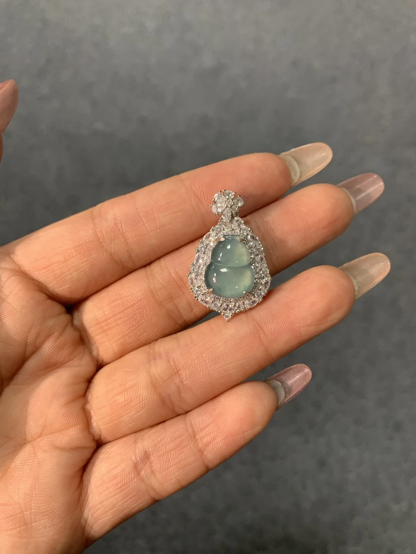 【天然A货翡翠豪镶银葫芦吊坠】松柏珠宝 多样性发货一个 送银链