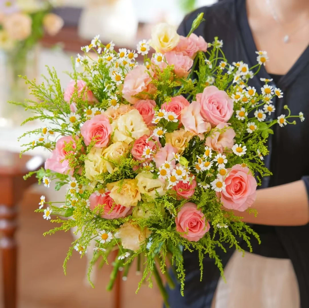 【戴安娜+洋桔梗+洋甘菊+黄莺】两单升级顺丰送上门