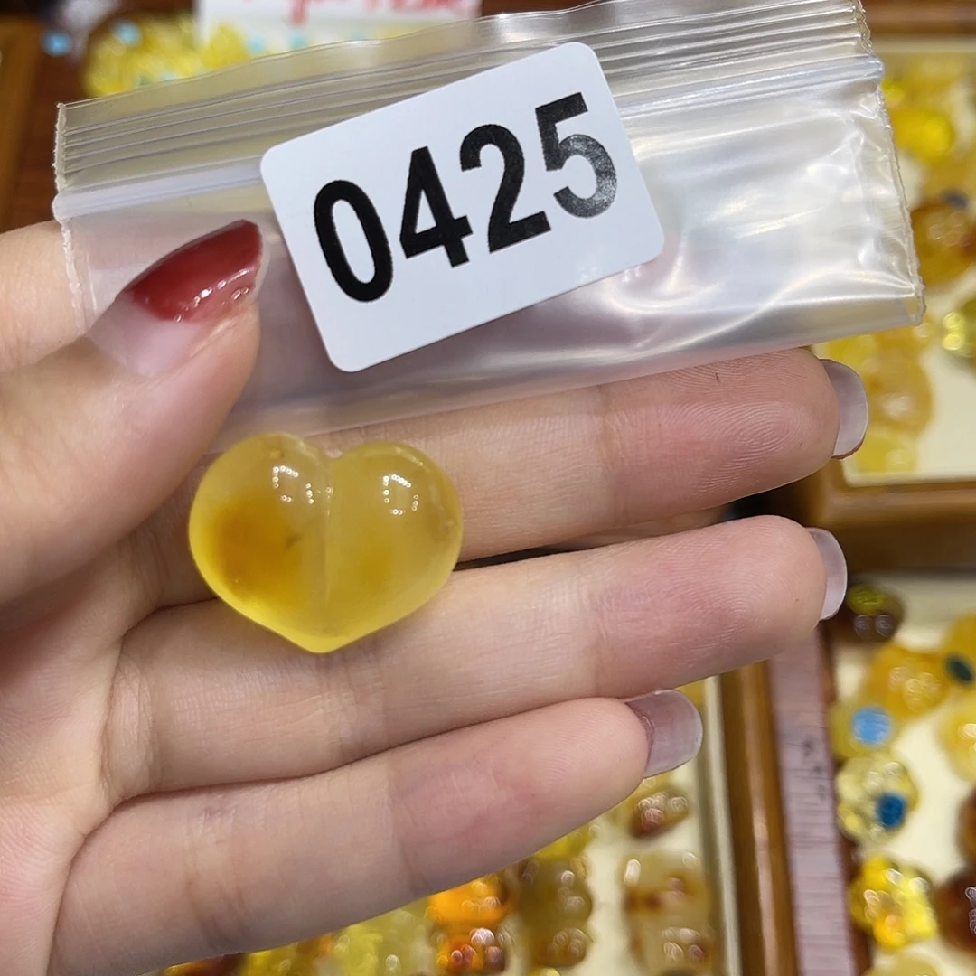 琥珀未镶嵌珠宝奇石