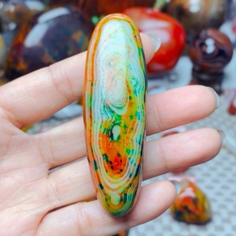 未镶嵌玛瑙/玉髓珠宝奇石