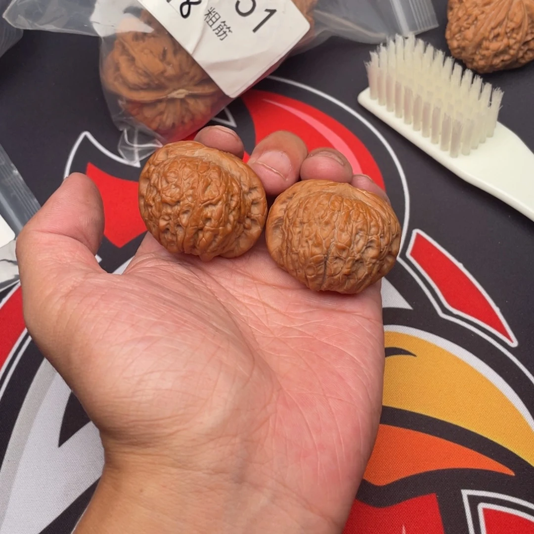 吊坠文玩核桃血麒麟全品