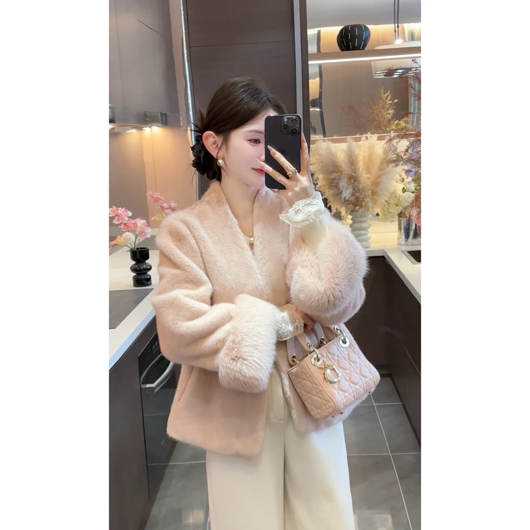 【周粥】【富婆姐姐】2025冬季新款温柔风气质百搭外套预JJQ5WT6241