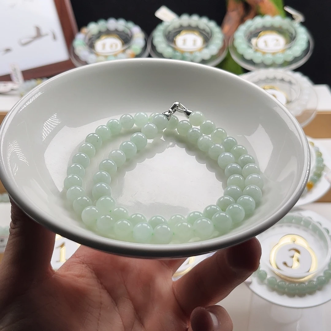 翡翠未镶嵌手链卡7.6