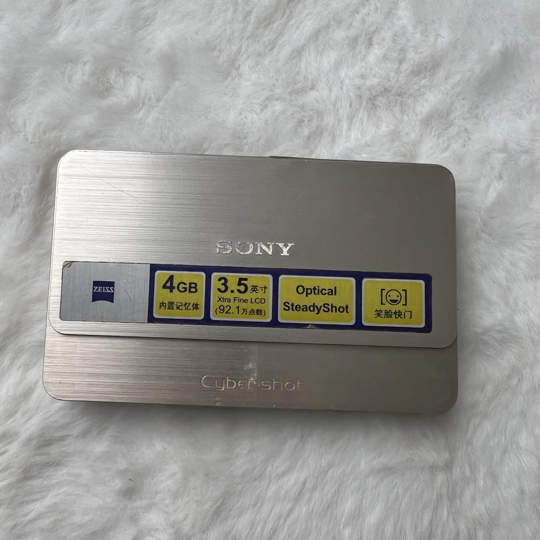 9新 Sony/索尼 T700金色1020万像素 奶油肌 无试用no退换