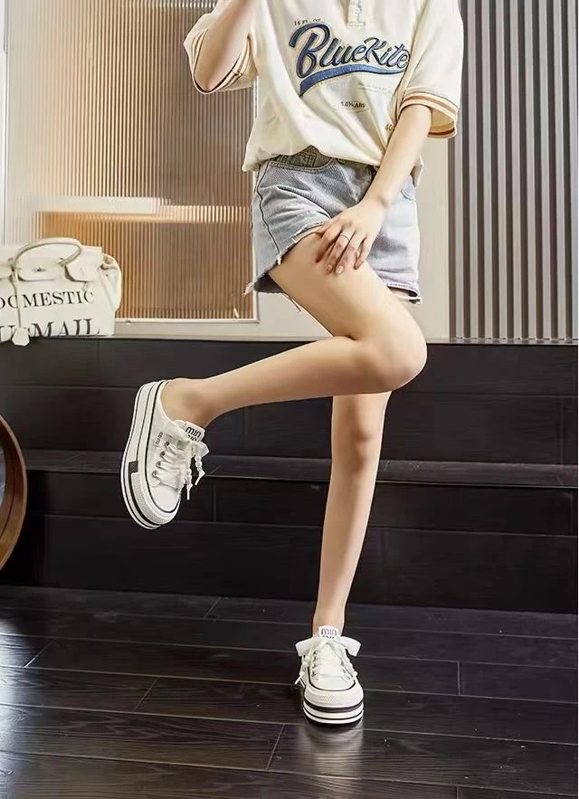 8850-9L春秋珍珠网红爆款珠系带休闲鞋增高厚底包头拖鞋女