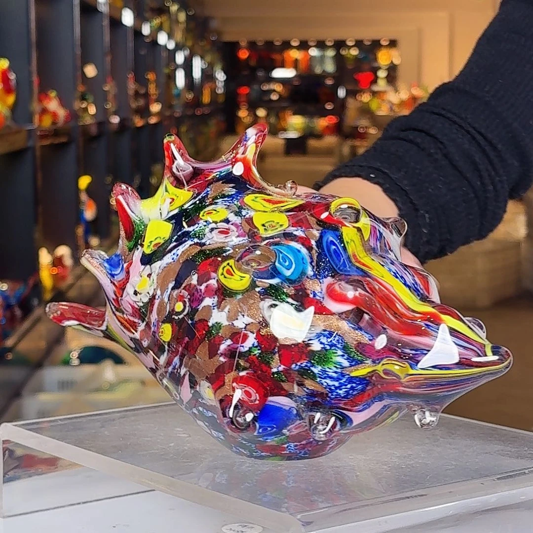 摆件琉璃塔下也会留下很多