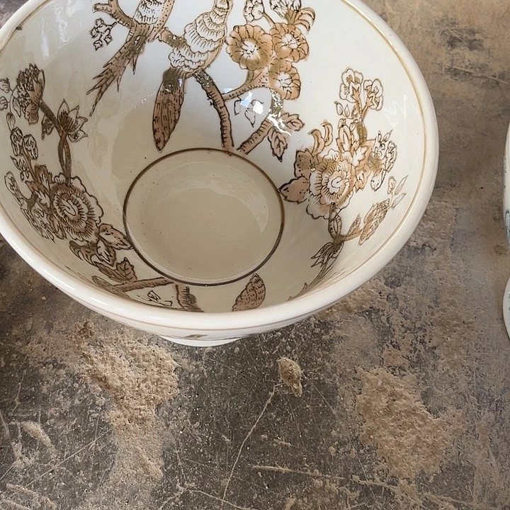 摆件菲*，陶瓷制品摆件微瑕处理不退不换介意勿拍