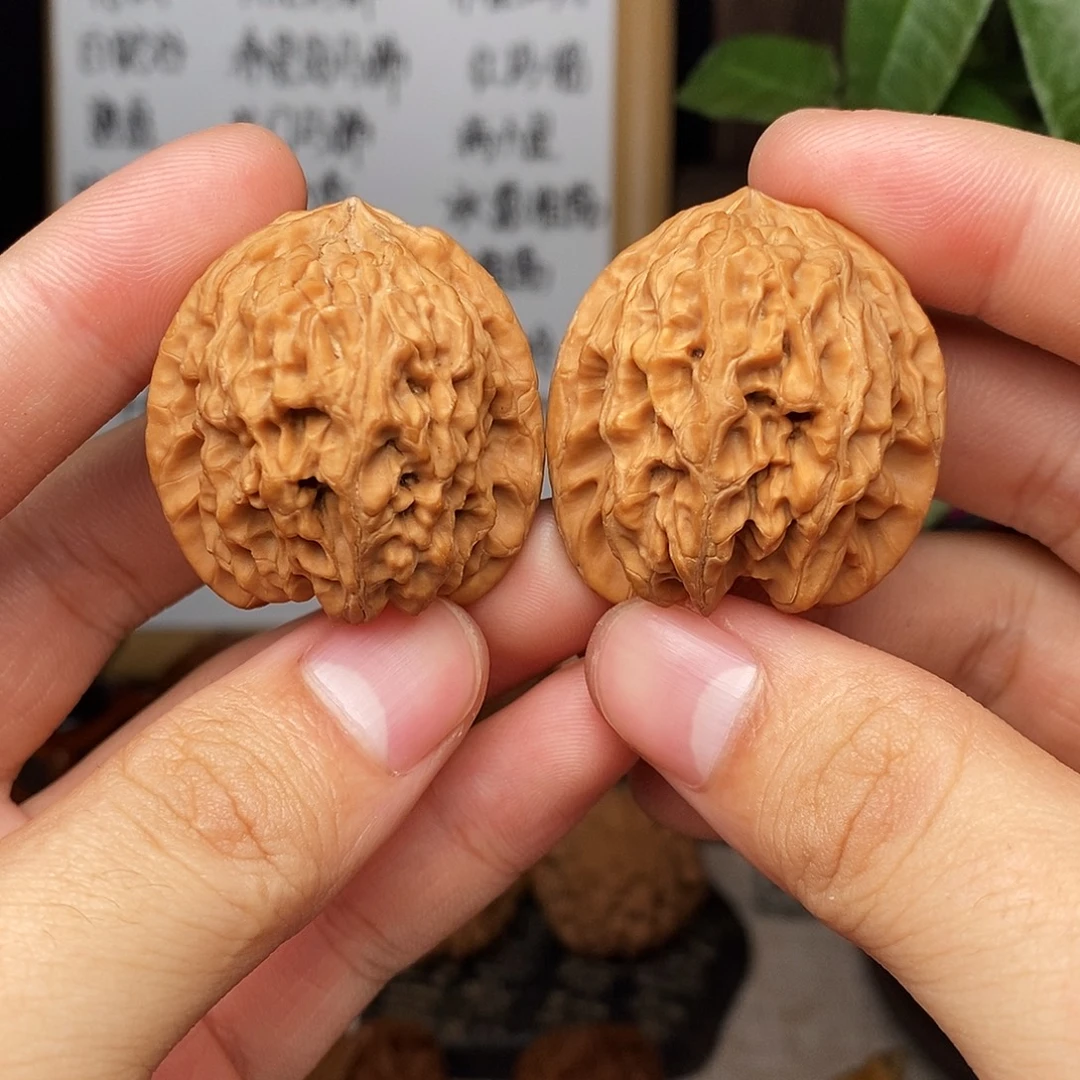 吊坠文玩核桃玉龙