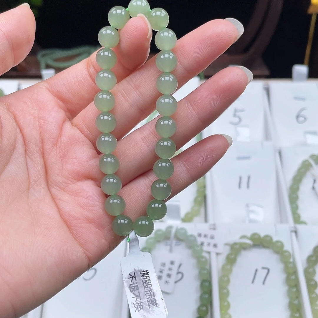 哇***哈和田玉未镶嵌手串