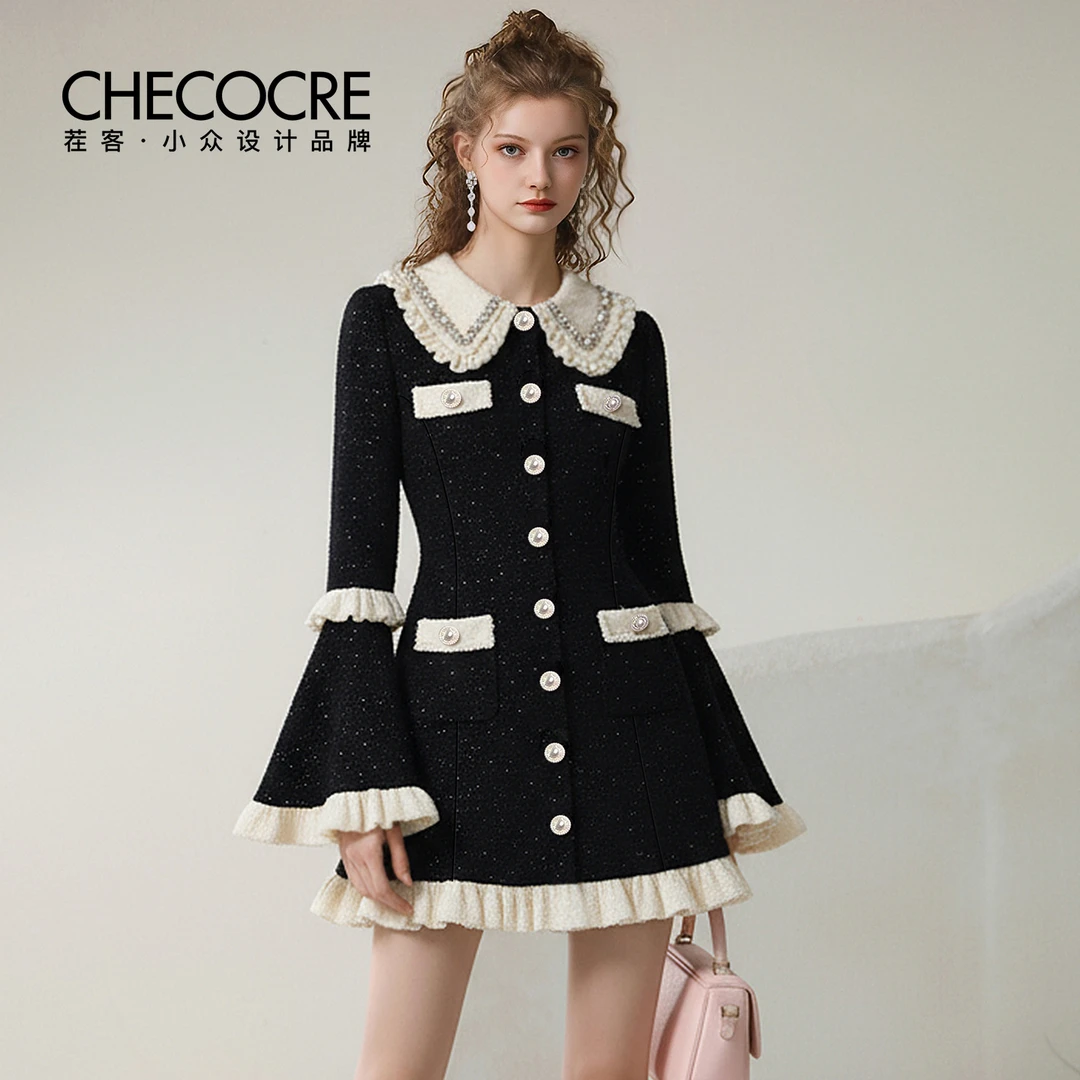 茬客【山野星辰】连衣裙2025新款翻领钻饰喇叭袖拼接短裙CM730229