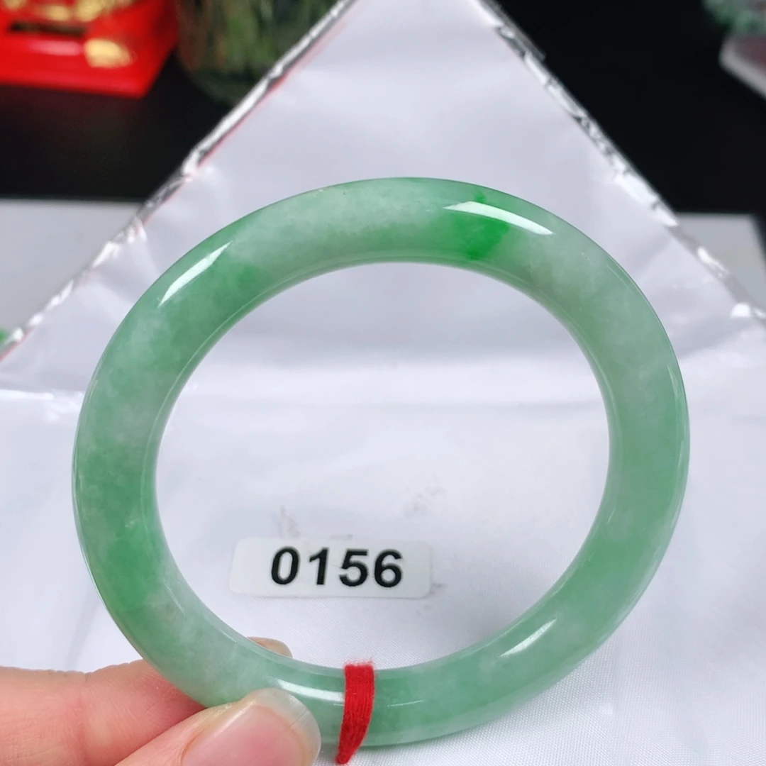 翡翠手镯未镶嵌编号0156 圆条55+