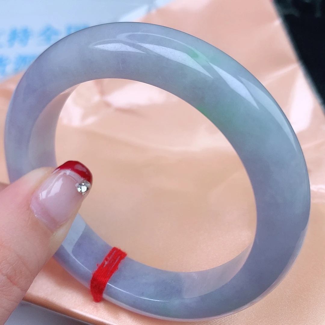 翡翠手镯未镶嵌天然