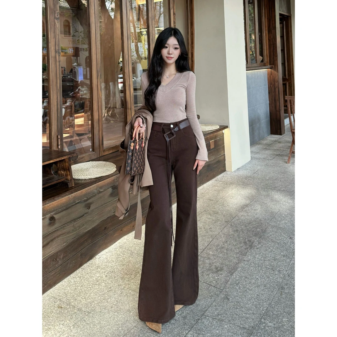 美拉德棕色中高腰微喇牛仔裤女秋季美式修身显瘦直筒喇叭马蹄裤潮