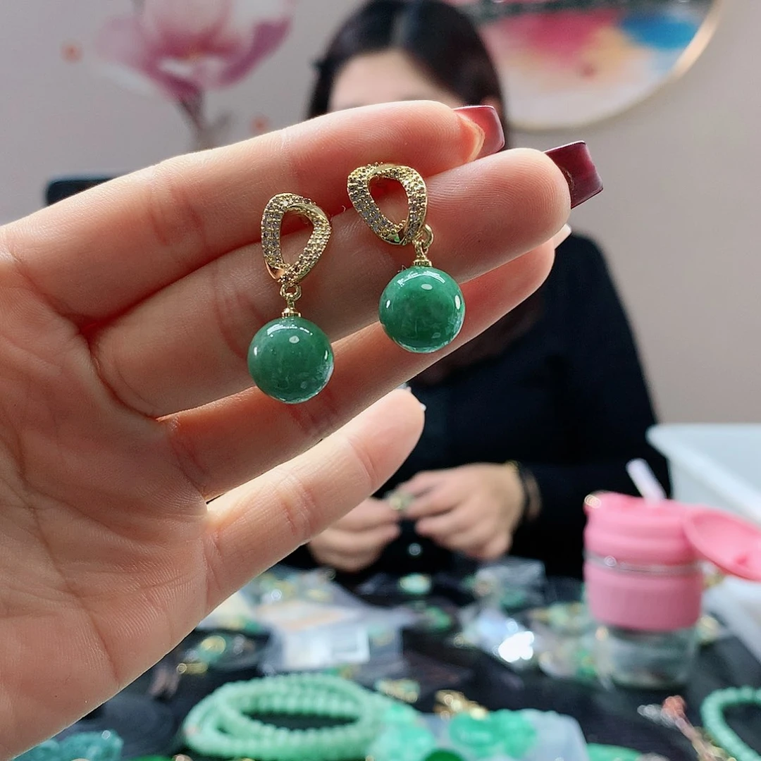 【闪购商品】翡翠耳饰未镶嵌，