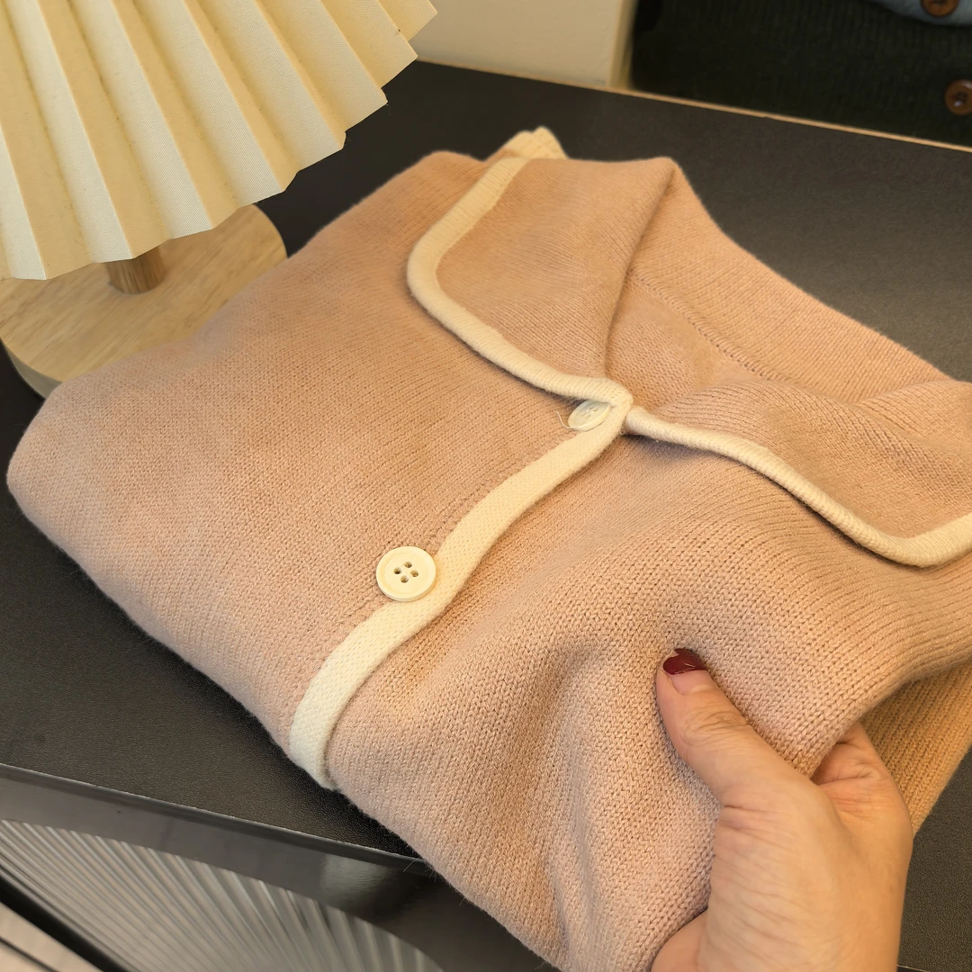 【娃娃领撞色边】少女粉减龄娃娃领撞色边边细腻开衫Q