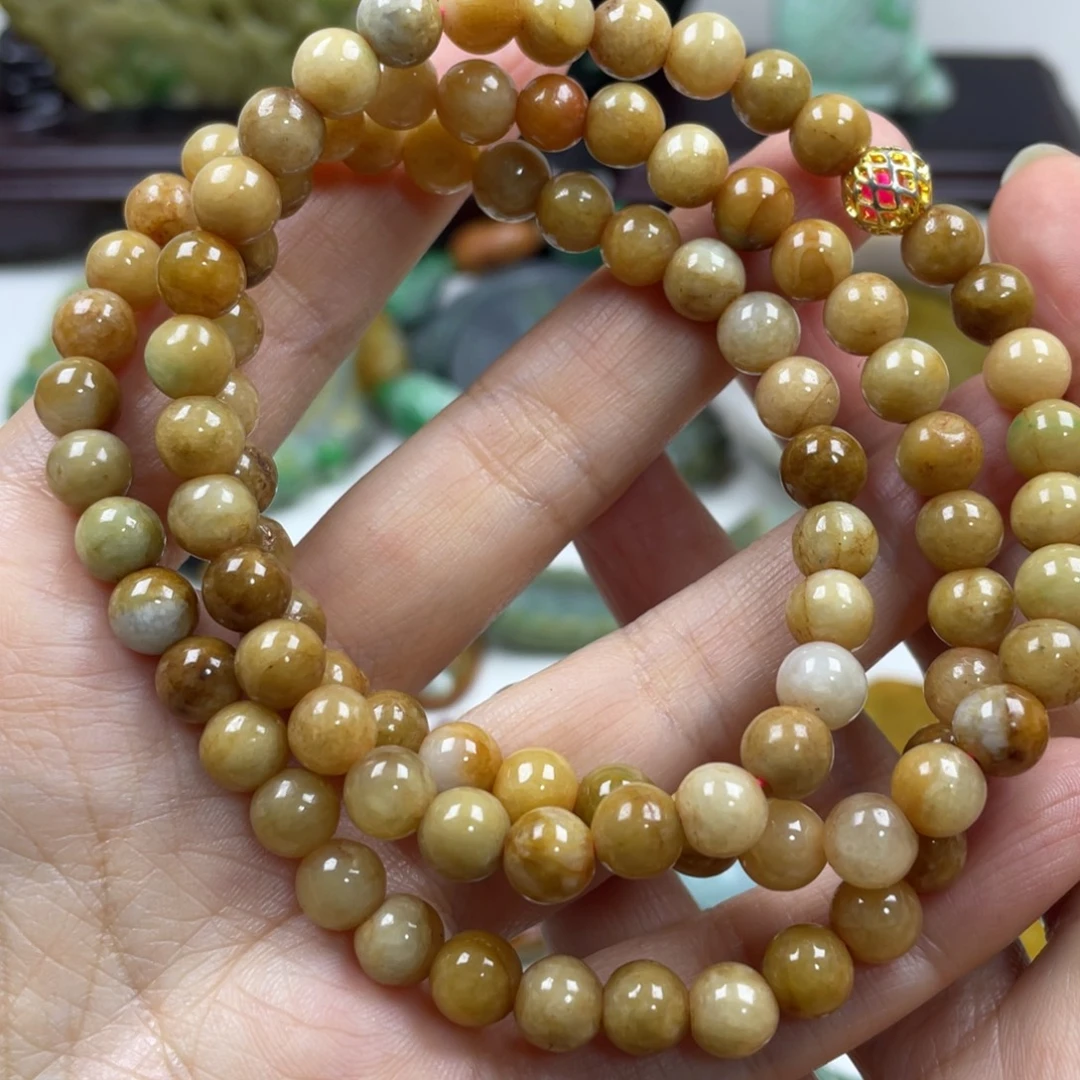 翡翠未镶嵌颈饰牌子