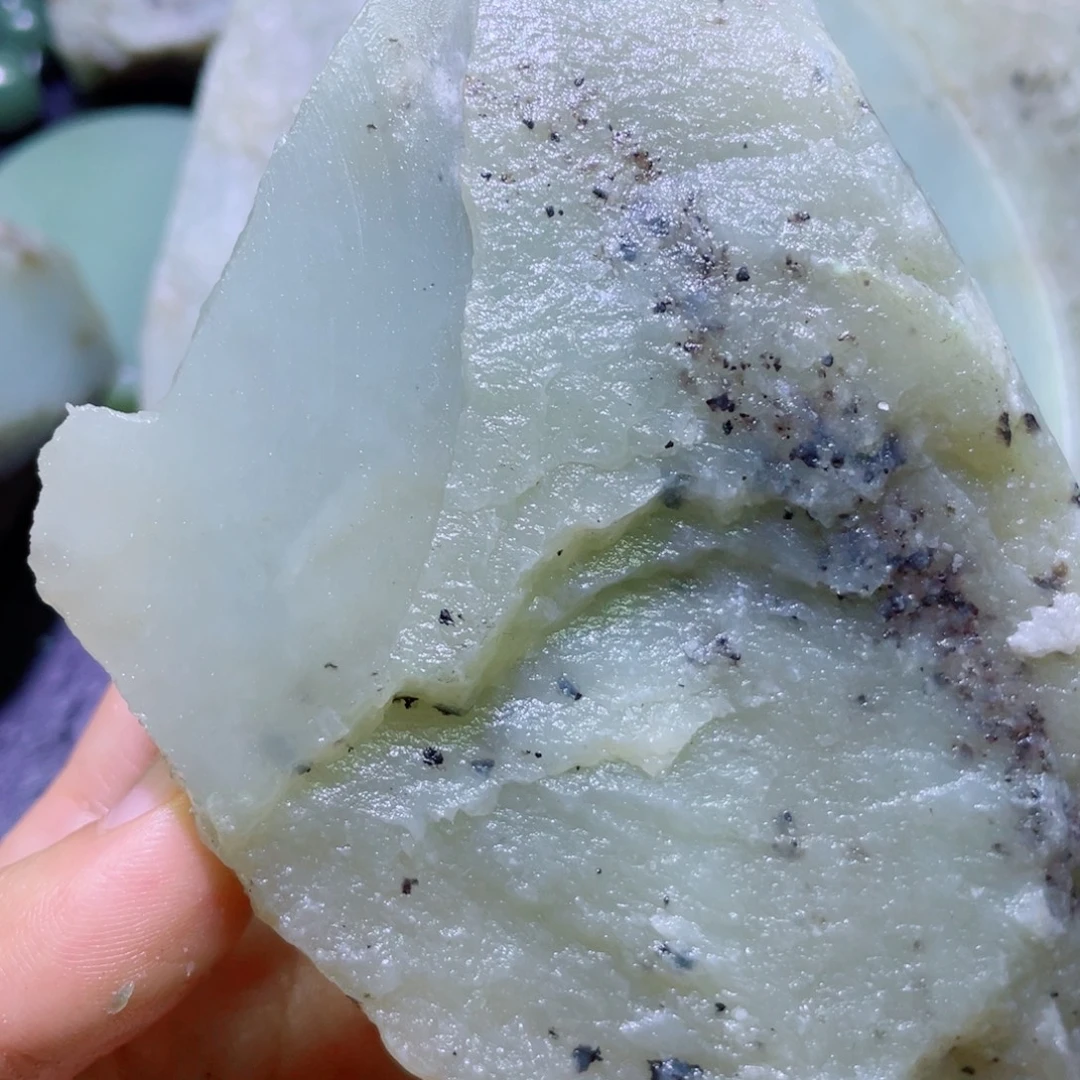 和田玉未镶嵌珠宝半成品