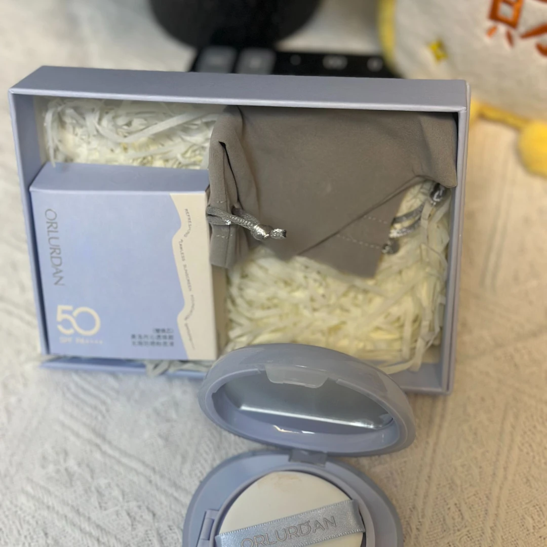 沁透焕颜无暇气垫遮瑕保湿持久不脱妆