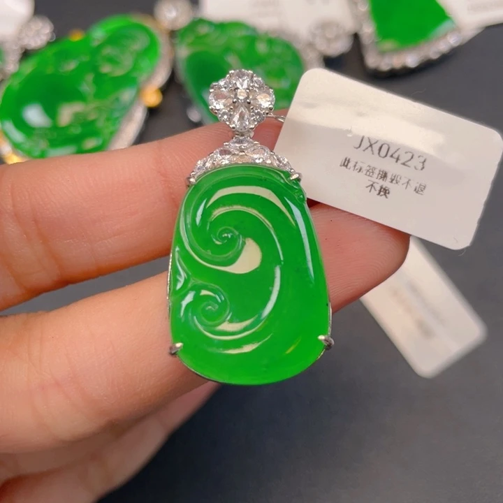 【闪购商品】翡翠银S925镶嵌颈饰翡翠
