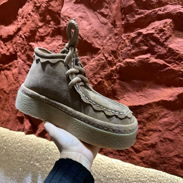 5819-1新款超级好看秋季新款复古手工松糕厚底短靴帅气马丁靴带系