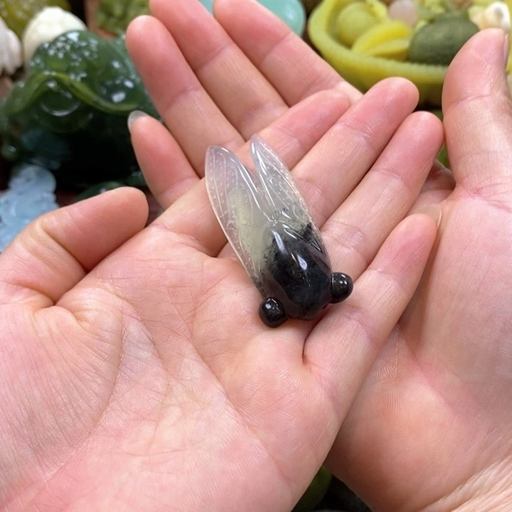 蛇纹石玉未镶嵌挂件心****安