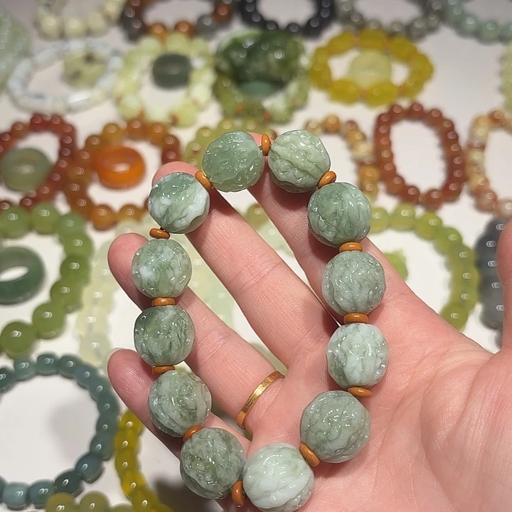 未镶嵌蛇纹石玉手串