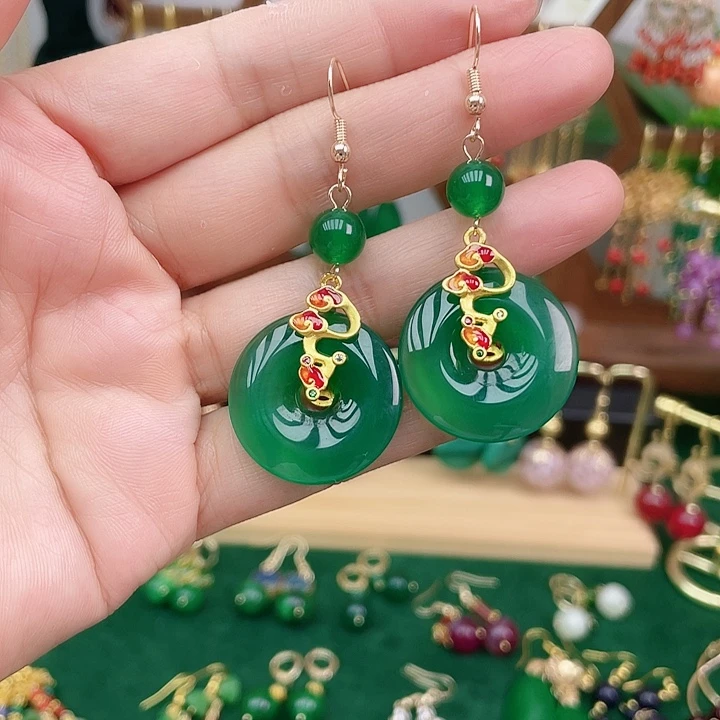 合金耳饰玛瑙/玉髓