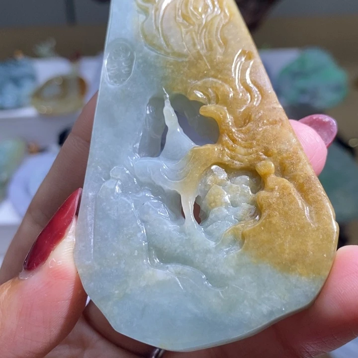【闪购商品】翡翠未镶嵌颈饰观音