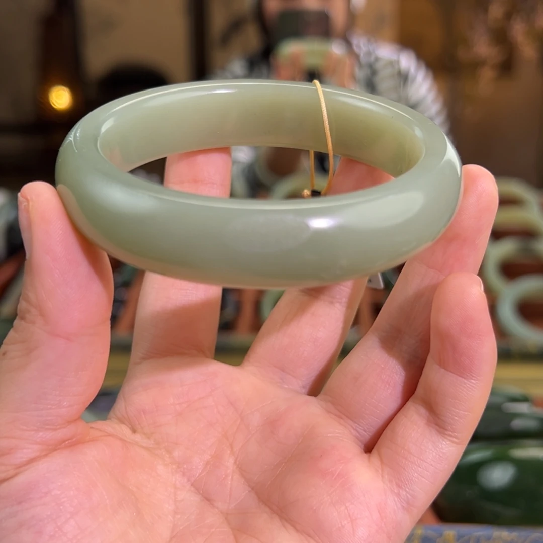 和田玉（子料）未镶嵌手镯