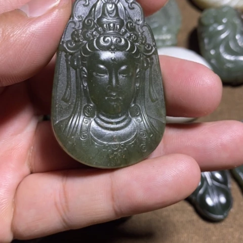 和田玉未镶嵌挂件