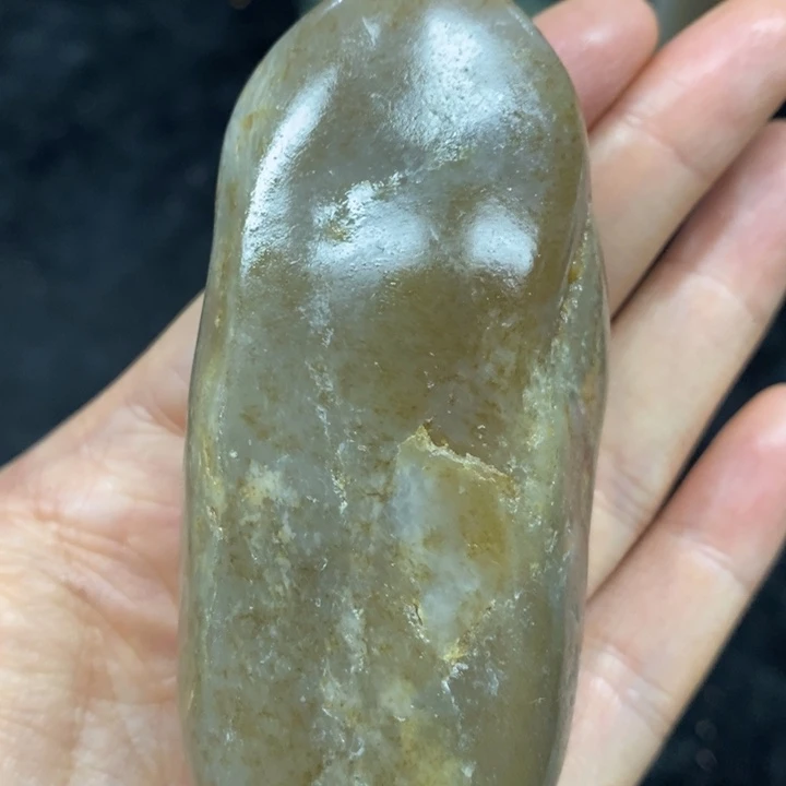 未镶嵌和田玉（糖玉）挂件