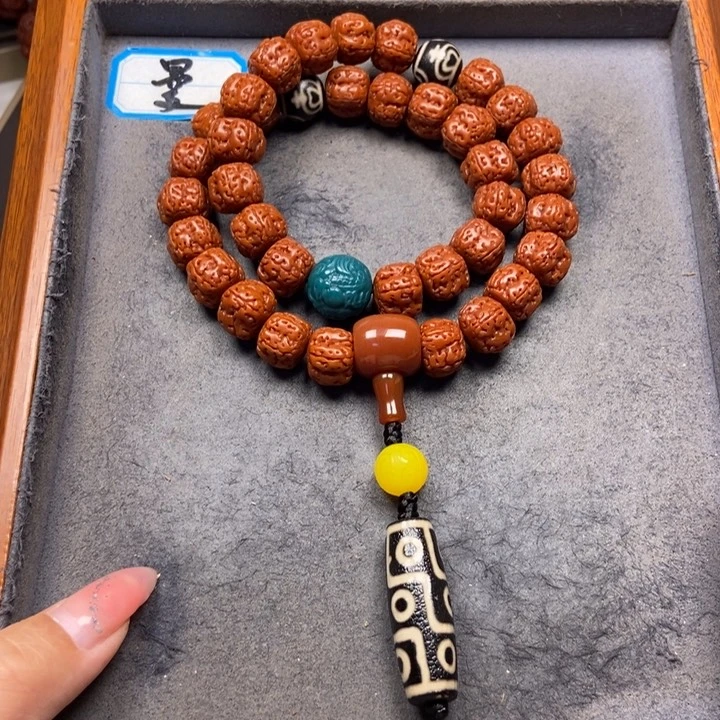 金刚菩提吊坠菩提