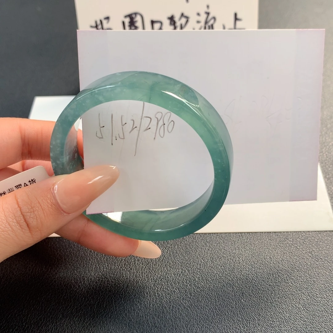 翡翠未镶嵌手镯天然翡翠