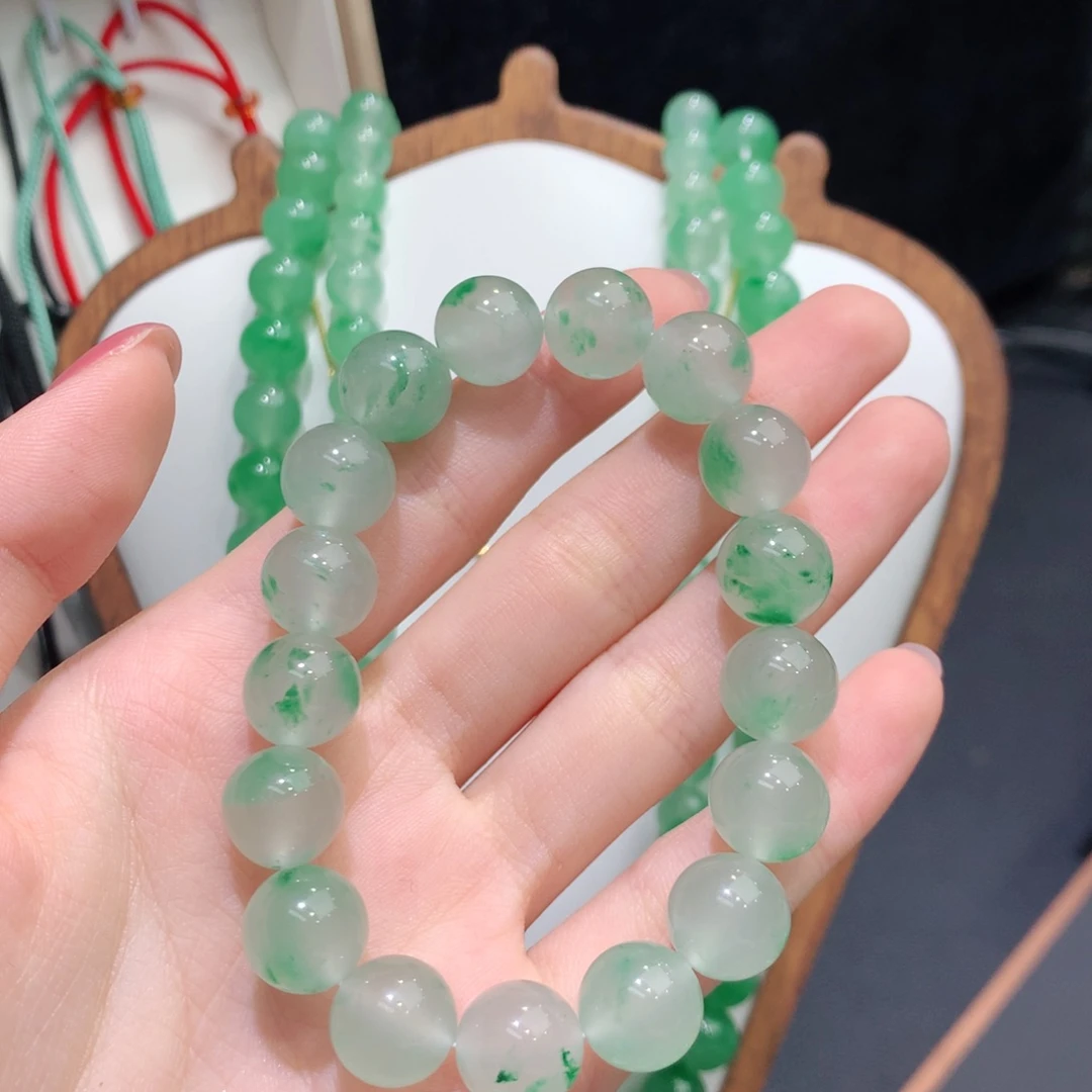 石英质玉（非洲翠）手串未镶嵌嘏*珠串