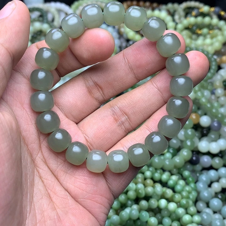 和田玉未镶嵌手串