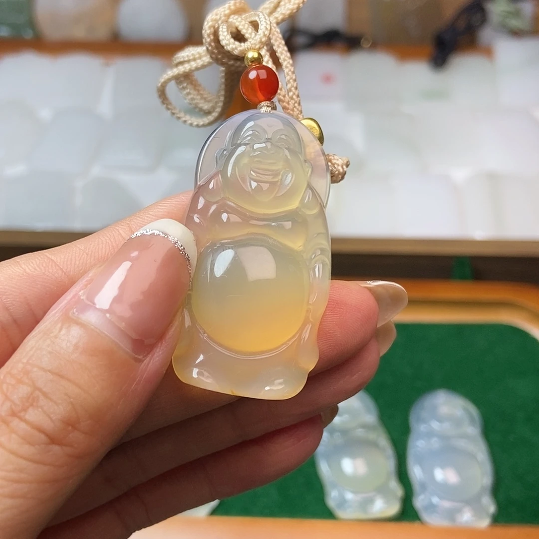 玛瑙/玉髓颈饰未镶嵌