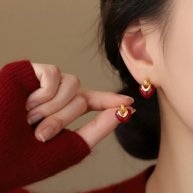 合金耳饰 925银针爱心耳钉本命年新年2025蛇过年红色耳环女款耳饰