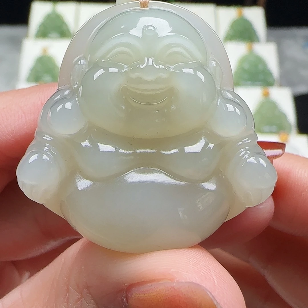 和田玉未镶嵌吊坠(赠链)