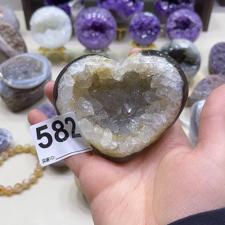 水晶摆件未镶嵌摆件582